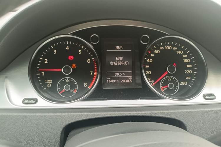 Used Volkswagen FAW-Volkswagen CC 2013 1.8TSI Prestige Model Instrument Cluster