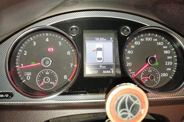 Used Volkswagen FAW-Volkswagen CC 2013 3.0 FSI V6 Instrument Cluster