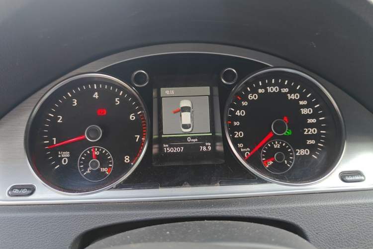 Used Volkswagen FAW-Volkswagen CC 2013 1.8TSI Luxury Model Instrument Cluster