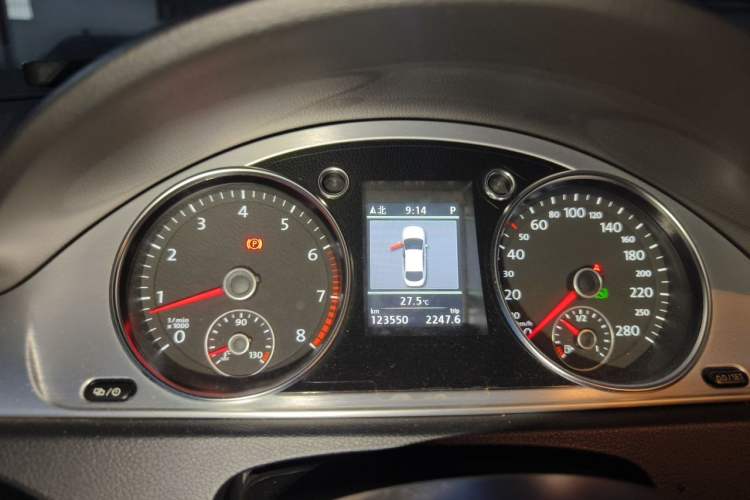 Used Volkswagen FAW-Volkswagen CC 2013 1.8TSI Luxury Model Instrument Cluster