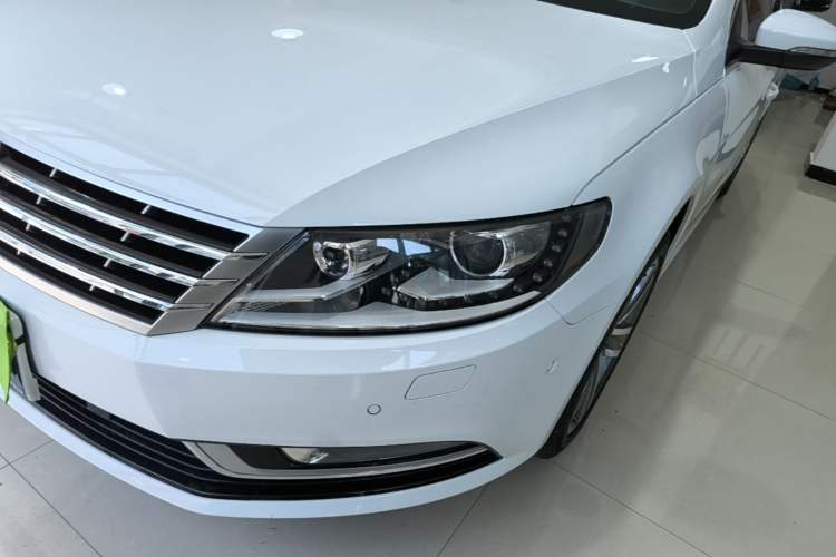 Used Volkswagen FAW-Volkswagen CC 2013 1.8TSI Luxury Model Left Front Headlight