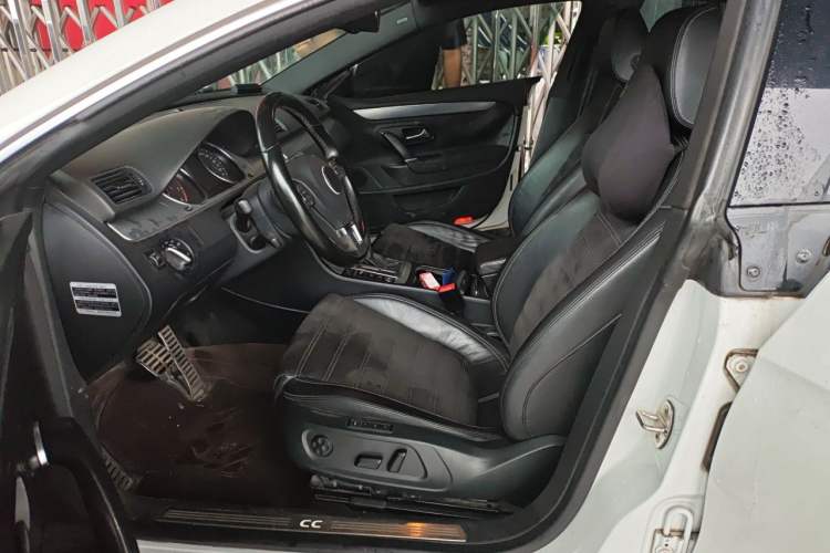 Used Volkswagen FAW-Volkswagen CC 2013 1.8TSI Luxury Model Left Front Seat