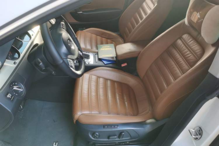 Used Volkswagen FAW-Volkswagen CC 2013 2.0 TSI Luxury Model Left Front Seat