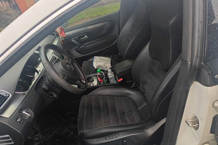Used Volkswagen FAW-Volkswagen CC 2013 1.8TSI Luxury Model Left Front Seat