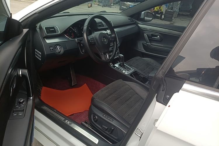Used Volkswagen FAW-Volkswagen CC 2013 2.0 TSI Luxury Model Left Front Seat