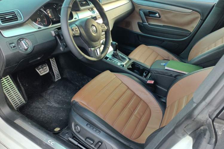 Used Volkswagen FAW-Volkswagen CC 2013 1.8TSI Luxury Model Left Front Seat