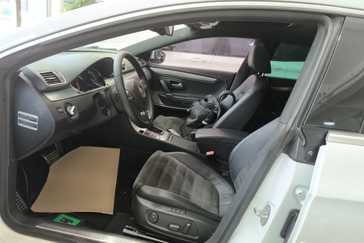 Used Volkswagen FAW-Volkswagen CC 2013 1.8TSI Luxury Model Left Front Seat