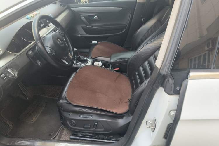 Used Volkswagen FAW-Volkswagen CC 2013 2.0 TSI Ultimate Model Left Front Seat