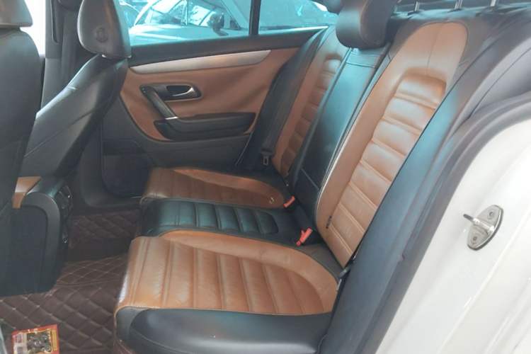 Used Volkswagen FAW-Volkswagen CC 2013 2.0 TSI Ultimate Model Left Rear Seat