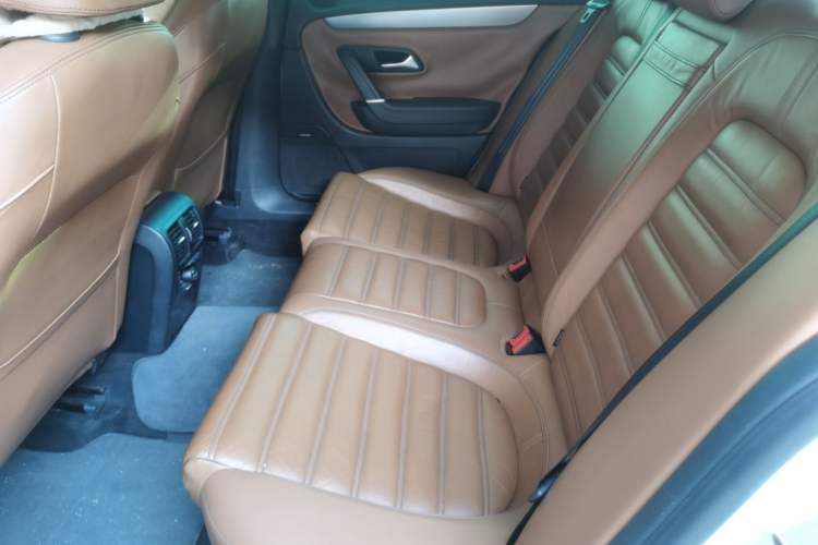Used Volkswagen FAW-Volkswagen CC 2013 2.0 TSI Luxury Model Left Rear Seat