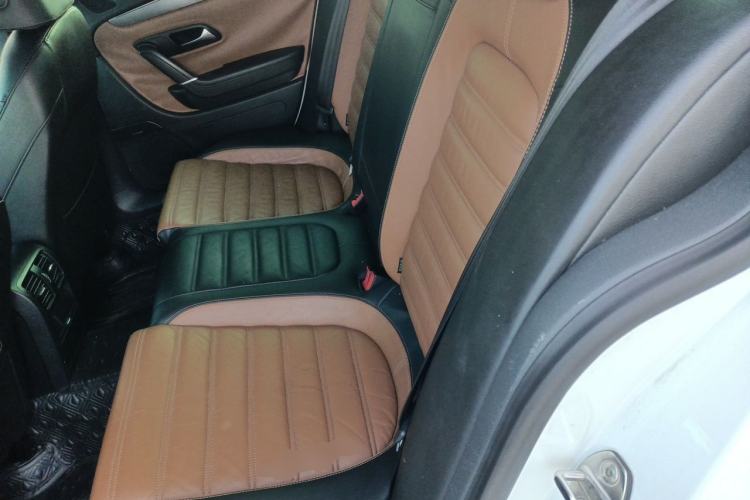Used Volkswagen FAW-Volkswagen CC 2013 1.8TSI Luxury Model Left Rear Seat