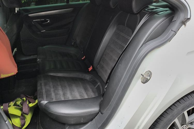 Used Volkswagen FAW-Volkswagen CC 2013 1.8TSI Luxury Model Left Rear Seat