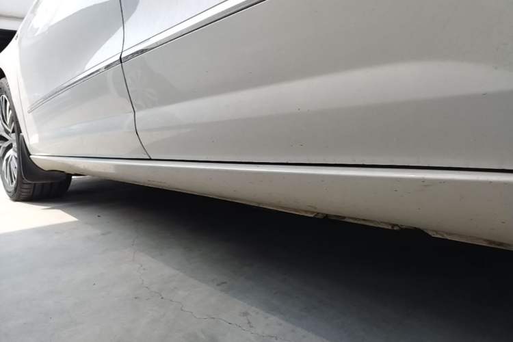 Used Volkswagen FAW-Volkswagen CC 2013 3.0 FSI V6 Left Side Sill