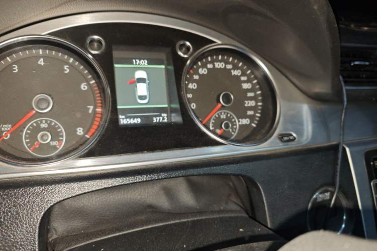 Used Volkswagen FAW-Volkswagen CC 2013 2.0 TSI Ultimate Model Odometer Close Up