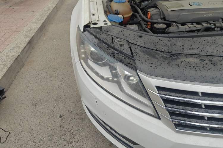 Used Volkswagen FAW-Volkswagen CC 2013 1.8TSI Prestige Model Right Front Headlight