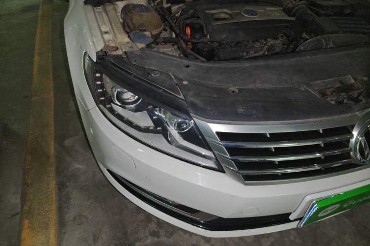 Used Volkswagen FAW-Volkswagen CC 2013 2.0 TSI Luxury Model Right Front Headlight