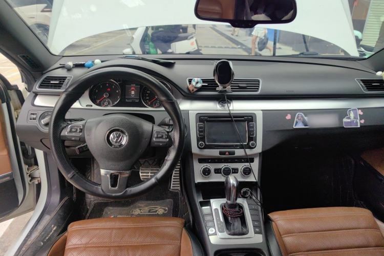 Used Volkswagen FAW-Volkswagen CC 2013 2.0 TSI Ultimate Model Steering Wheel