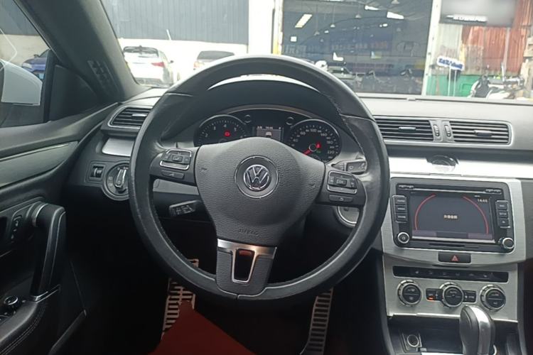 Used Volkswagen FAW-Volkswagen CC 2013 2.0 TSI Luxury Model Steering Wheel