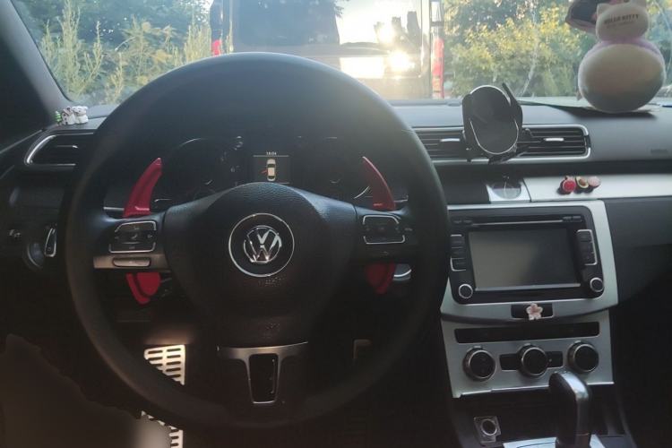 Used Volkswagen FAW-Volkswagen CC 2013 1.8TSI Prestige Model Steering Wheel