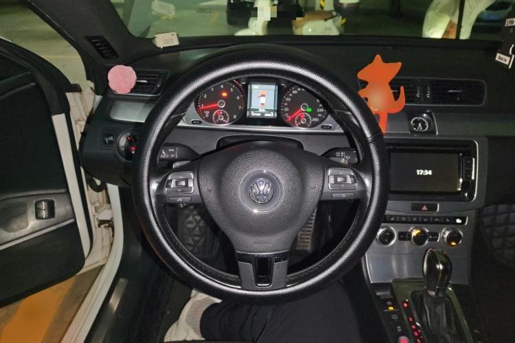 Used Volkswagen FAW-Volkswagen CC 2013 2.0 TSI Luxury Model Steering Wheel