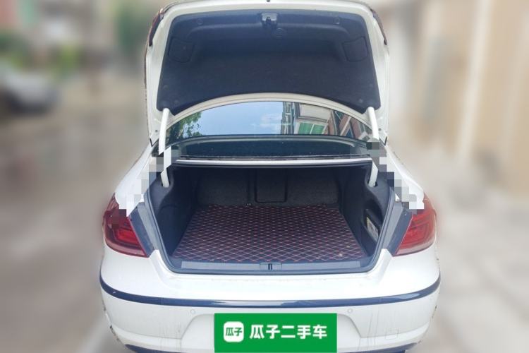 Used Volkswagen FAW-Volkswagen CC 2013 3.0 FSI V6 Trunk