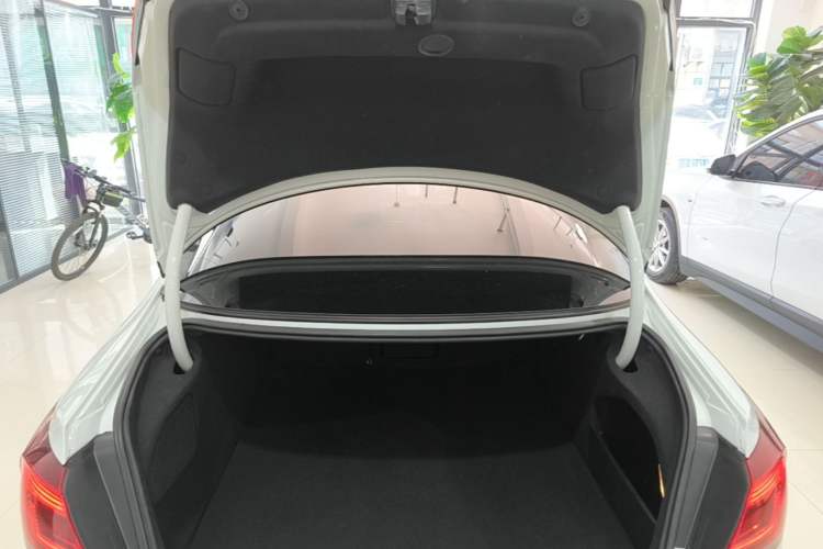 Used Volkswagen FAW-Volkswagen CC 2013 1.8TSI Luxury Model Trunk