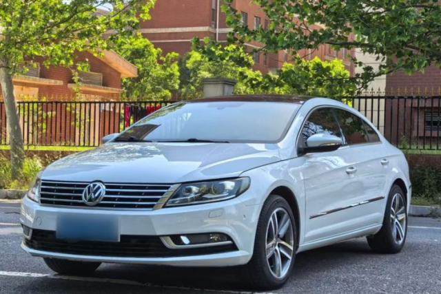 Used Volkswagen FAW-Volkswagen CC 2013 2.0 TSI Luxury Model