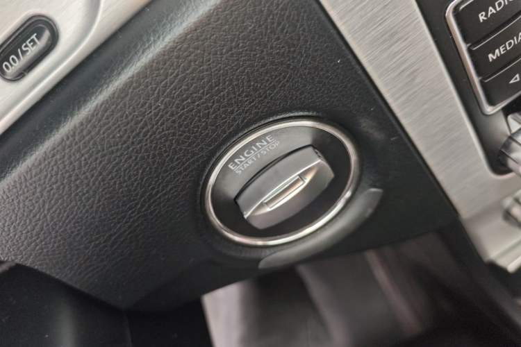 Used Volkswagen FAW-Volkswagen CC 2013 1.8TSI Prestige Model Vehicle Key