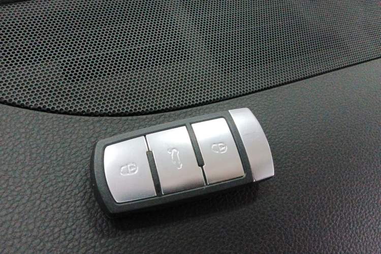 Used Volkswagen FAW-Volkswagen CC 2013 1.8TSI Prestige Model Vehicle Key