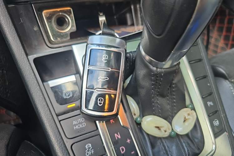 Used Volkswagen FAW-Volkswagen CC 2013 1.8TSI Luxury Model Vehicle Key
