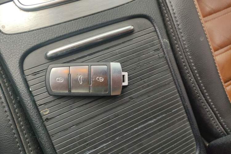 Used Volkswagen FAW-Volkswagen CC 2013 1.8TSI Luxury Model Vehicle Key