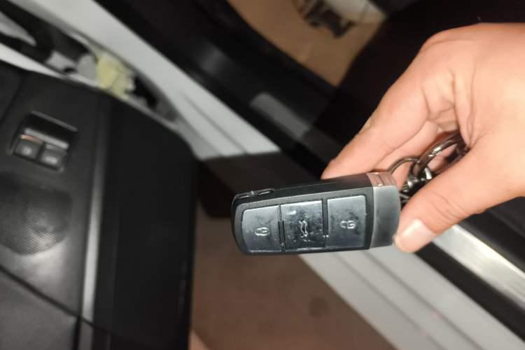 Used Volkswagen FAW-Volkswagen CC 2013 1.8TSI Prestige Model Vehicle Key