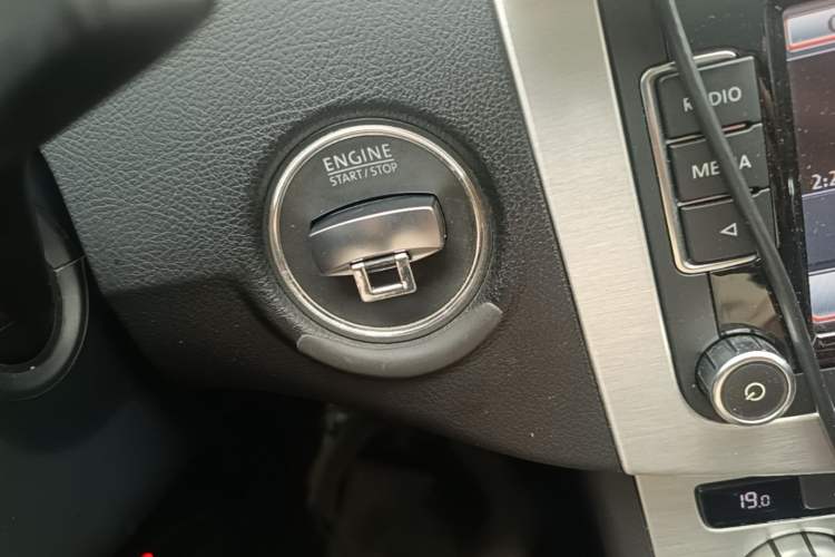 Used Volkswagen FAW-Volkswagen CC 2013 1.8TSI Prestige Model Vehicle Key