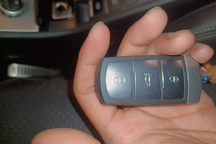Used Volkswagen FAW-Volkswagen CC 2013 1.8TSI Prestige Model Vehicle Key