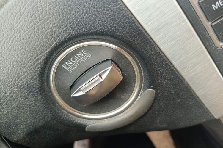 Used Volkswagen FAW-Volkswagen CC 2013 1.8TSI Luxury Model Vehicle Key