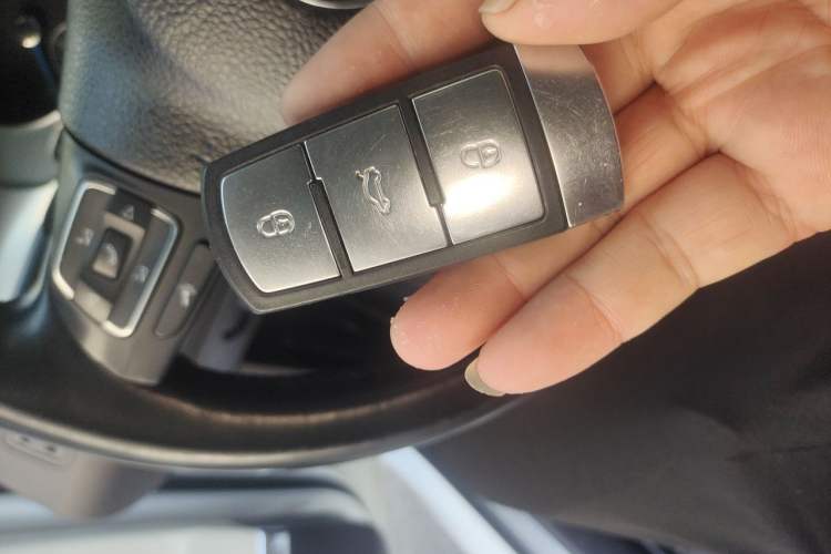 Used Volkswagen FAW-Volkswagen CC 2013 3.0 FSI V6 Vehicle Key