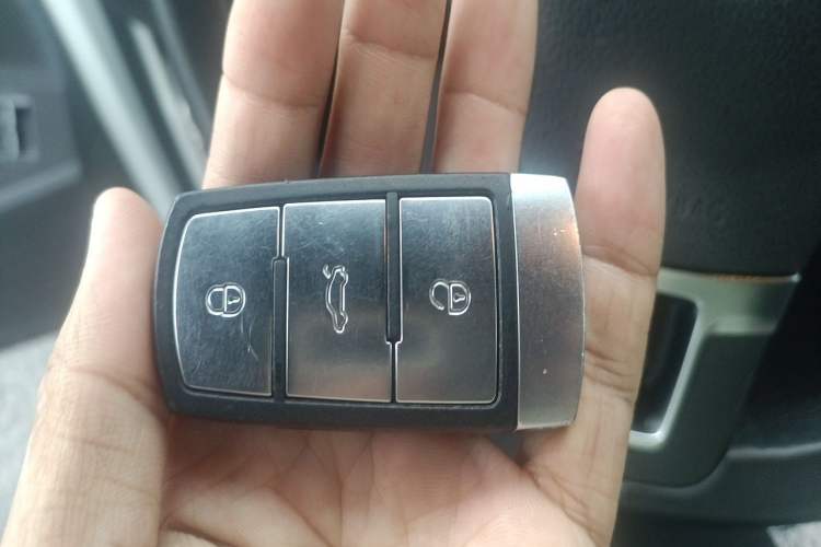 Used Volkswagen FAW-Volkswagen CC 2013 1.8TSI Luxury Model Vehicle Key