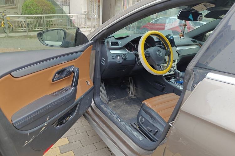 Used Volkswagen FAW-Volkswagen CC 2013 1.8TSI Luxury Model Driver Seat
