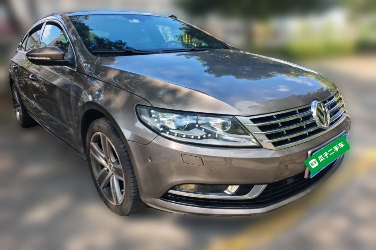 Used Volkswagen FAW-Volkswagen CC 2013 1.8TSI Luxury Model Front Right 45 Deg