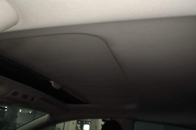 Used Volkswagen FAW-Volkswagen CC 2013 2.0 TSI Luxury Model Headliner