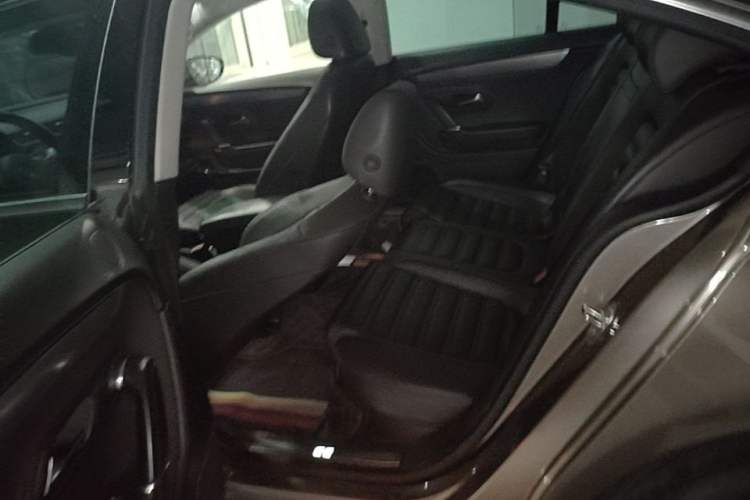 Used Volkswagen FAW-Volkswagen CC 2013 2.0 TSI Luxury Model Left Rear Seat