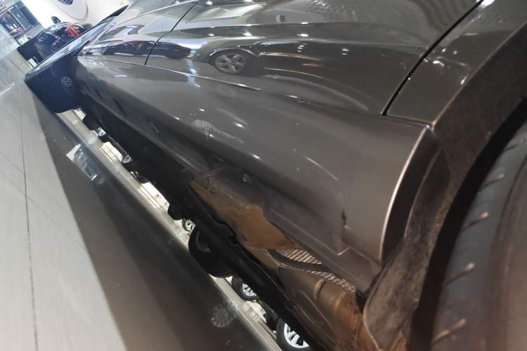 Used Volkswagen FAW-Volkswagen CC 2013 1.8TSI Prestige Model Left Side Sill