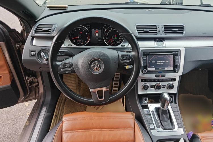 Used Volkswagen FAW-Volkswagen CC 2013 1.8TSI Luxury Model Steering Wheel