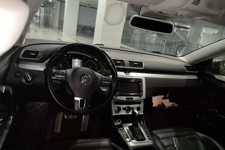 Used Volkswagen FAW-Volkswagen CC 2013 2.0 TSI Luxury Model Steering Wheel