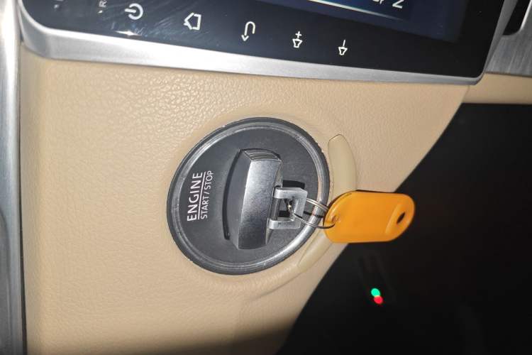 Used Volkswagen FAW-Volkswagen CC 2013 1.8TSI Prestige Model Vehicle Key