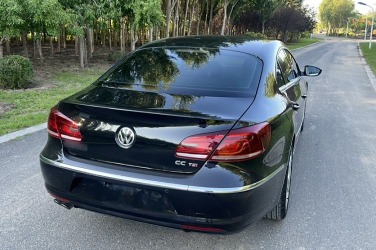 Used Volkswagen FAW-Volkswagen CC 2015 1.8TSI Prestige Model Exterior 2