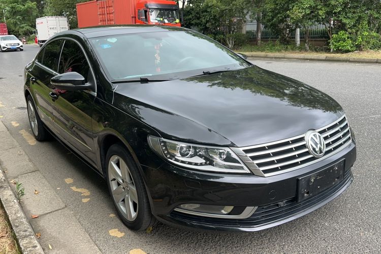 Used Volkswagen FAW-Volkswagen CC 2015 1.8TSI Prestige Model Front Right 45 Deg