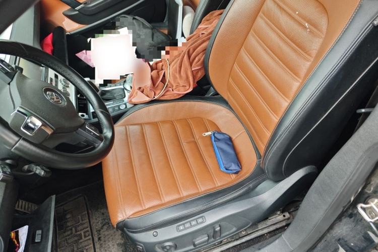 Used Volkswagen FAW-Volkswagen CC 2015 2.0 TSI Ultimate Model Left Front Seat
