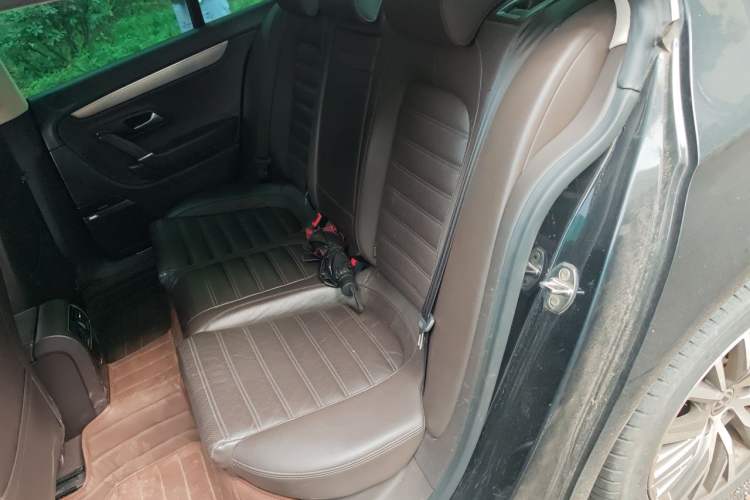 Used Volkswagen FAW-Volkswagen CC 2015 2.0 TSI Ultimate Model Left Rear Seat