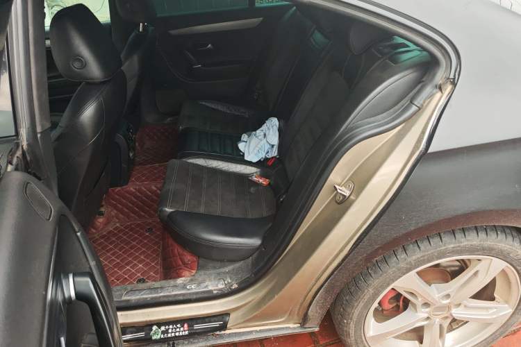 Used Volkswagen FAW-Volkswagen CC 2015 2.0 TSI Luxury Model Left Rear Seat